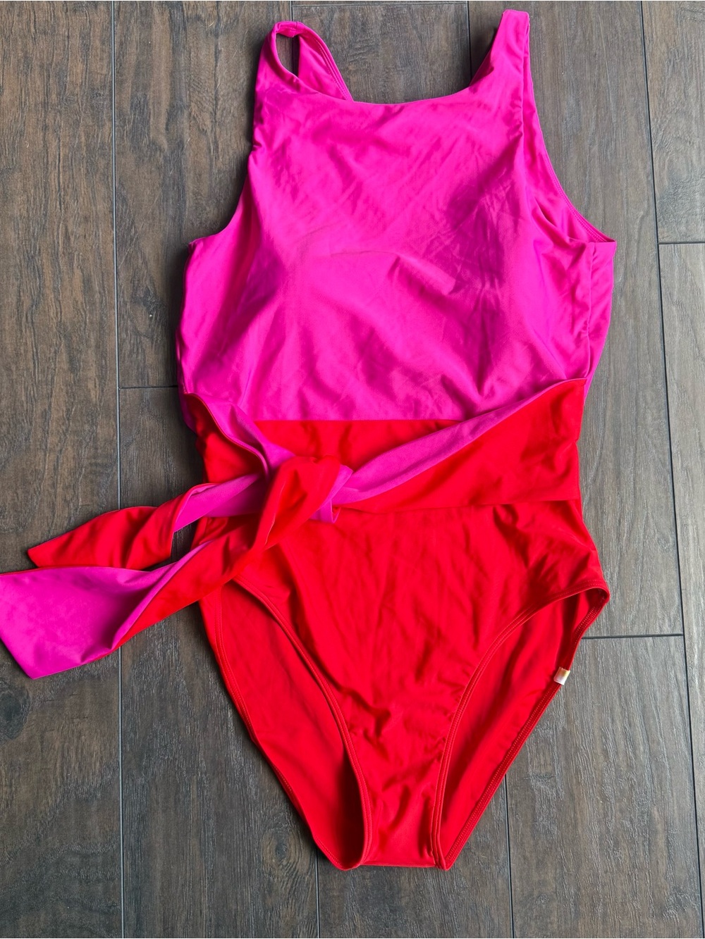 Summer Salt Tie Belted Cove Swimsuit in Fuchsia Pink and Red One Piece Size 10